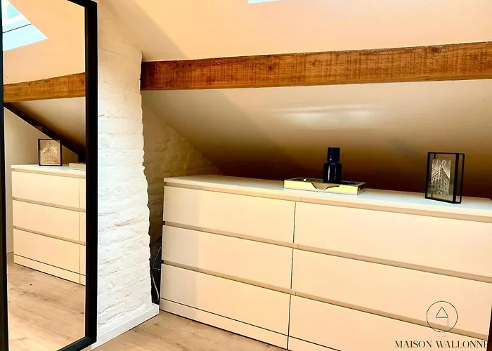 L'atelier Triplex - Architect's アパート リエージュ